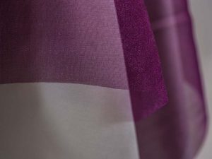 Organza Burgundy 932