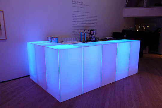 LED Geo Bar